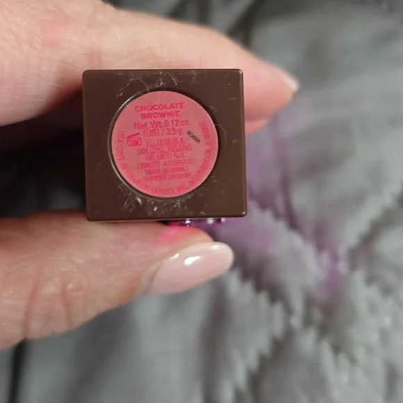 I Heart Revolution Beauty Chocolate Lipstick in "Chocolate Brownie" - Picture 2 of 4